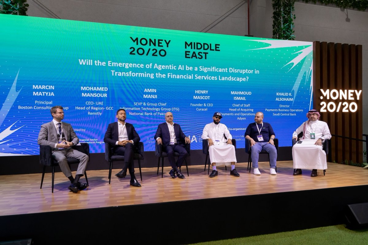 curacel's tweet image. Our CEO @iAmHenryMascot  Mascot spoke at @money2020_me  🎤

Key insight: Insurance is going digital 🌍
✅ Real-time claims
🔗 API integrations
🤖 AI risk profiling

Curacel is powering the future of embedded insurance in emerging markets 🚀

#Insurtech #AI #APIs #Curacel