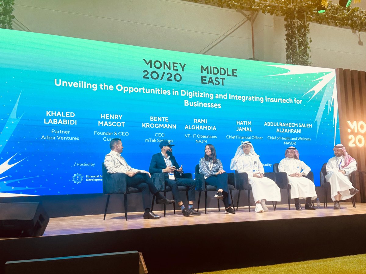 curacel's tweet image. Our CEO @iAmHenryMascot  Mascot spoke at @money2020_me  🎤

Key insight: Insurance is going digital 🌍
✅ Real-time claims
🔗 API integrations
🤖 AI risk profiling

Curacel is powering the future of embedded insurance in emerging markets 🚀

#Insurtech #AI #APIs #Curacel