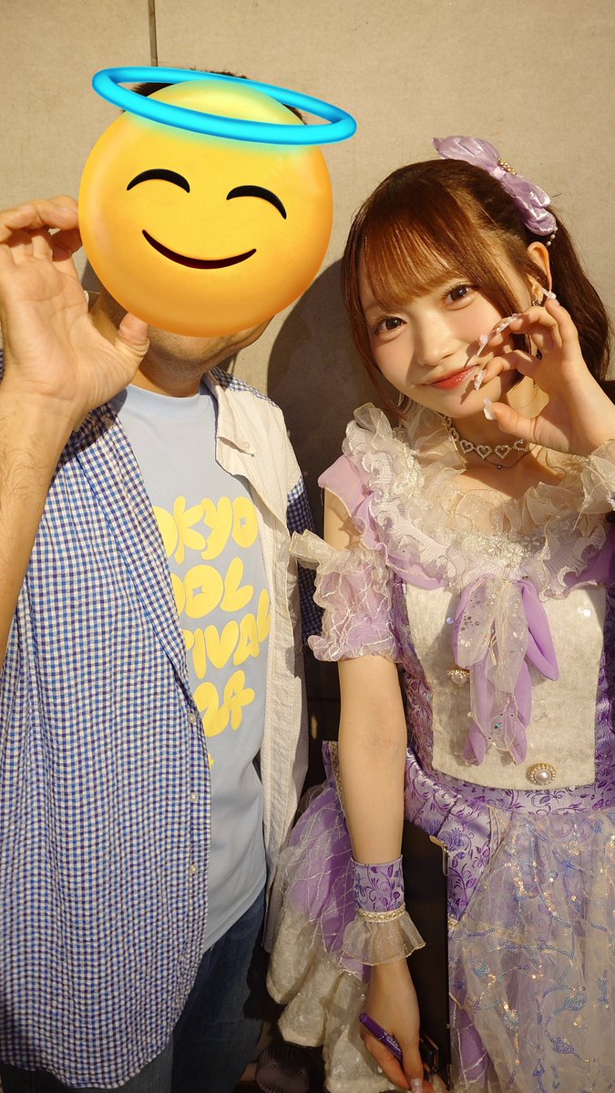 今日のチェキ②
猫みことちゃんと、サイドポニー良きでした!!
クロフェスの話を聞いてたらただのオタクになっていた模様ｗ
いつか野外フェスで見たいですね＼(^o^)／
#未完成のキャラメル
#猫みこと
#みこにゃん国の日常