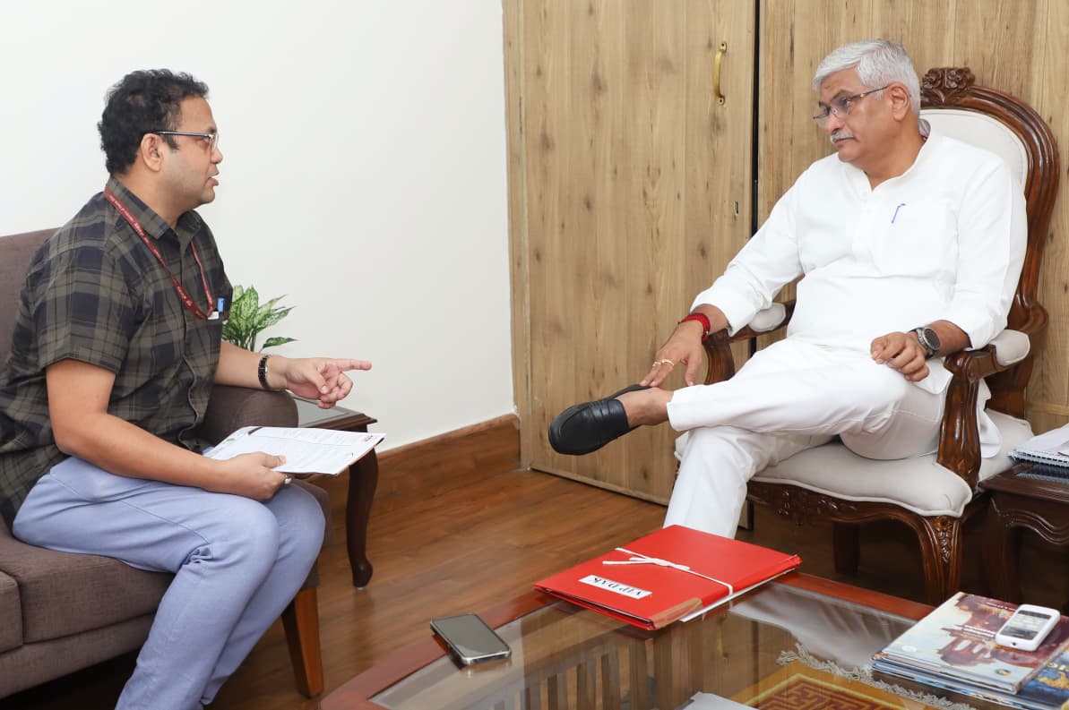 nalandalittfest's tweet photo. Delighted to share that Hon’ble Union Minister of Culture &amp; Tourism @gssjodhpur will join #NLF2025 after a warm meeting with Festival Director @activistganga.

🔗 https://t.co/o2fXusHCrv 

@MinOfCultureGoI @tourismgoi @ignca_delhi @sahityaakademi @iccr_hq @DhanuBihartrust https://t.co/T2AniP7fkw