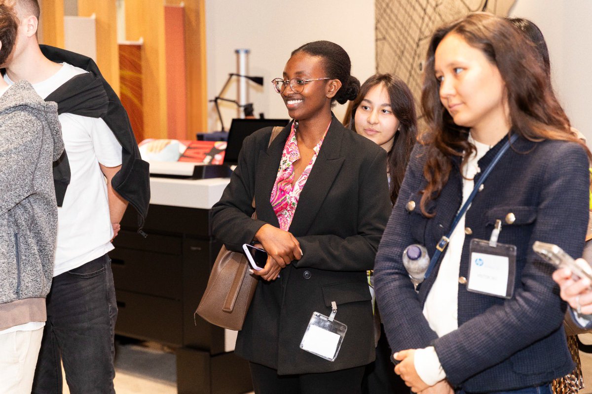 Enjoy this throwback to our company visit to HP 🤩

We can’t wait to explore the inner workings of more industry giants with our students this coming semester!

#EUExperience