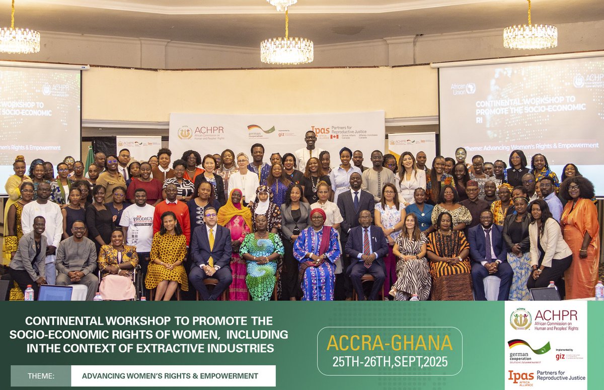 achpr_cadhp's tweet photo. GROUP PICTURE : 

Pariticipants of the Continental Workshop To Promote The Socio-Economic Rights of Women including in the context of Extractive Industries

📍Accra, Ghana

#HerEconomicRights
#EquityInExtraction https://t.co/SDcxStLDct