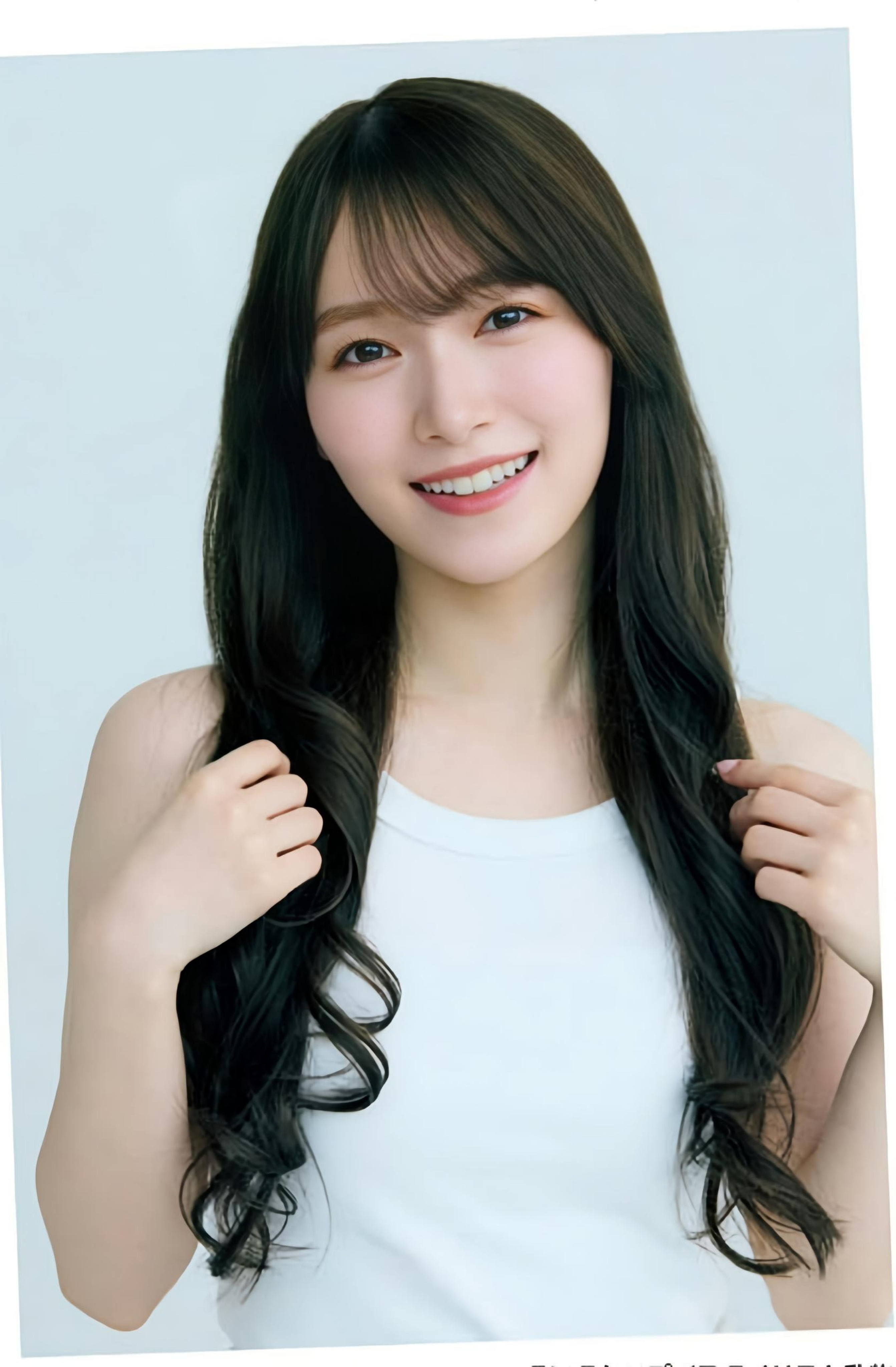 守屋麗奈 守屋麗奈（櫻坂46） 1st写真集（タイトル未定）より。（撮影