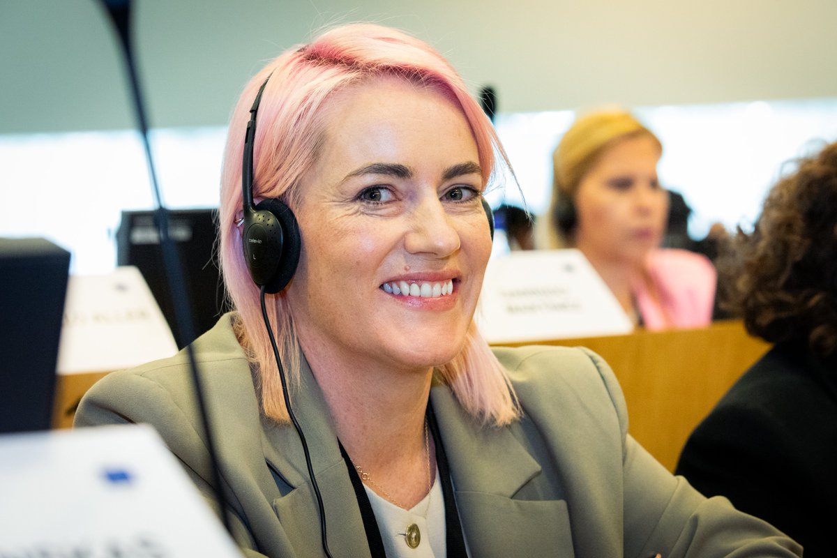 EPP_CoR's tweet image. 👏Congratulations to @EmmaBlain on being appointed rapporteur for the #SingleMarket Programme opinion. 
 “We must cut costs for exporters, support SMEs, boost product safety &amp;amp; ensure fair competition reforms create opportunities—not obstacles—for our SMEs and start-ups.”