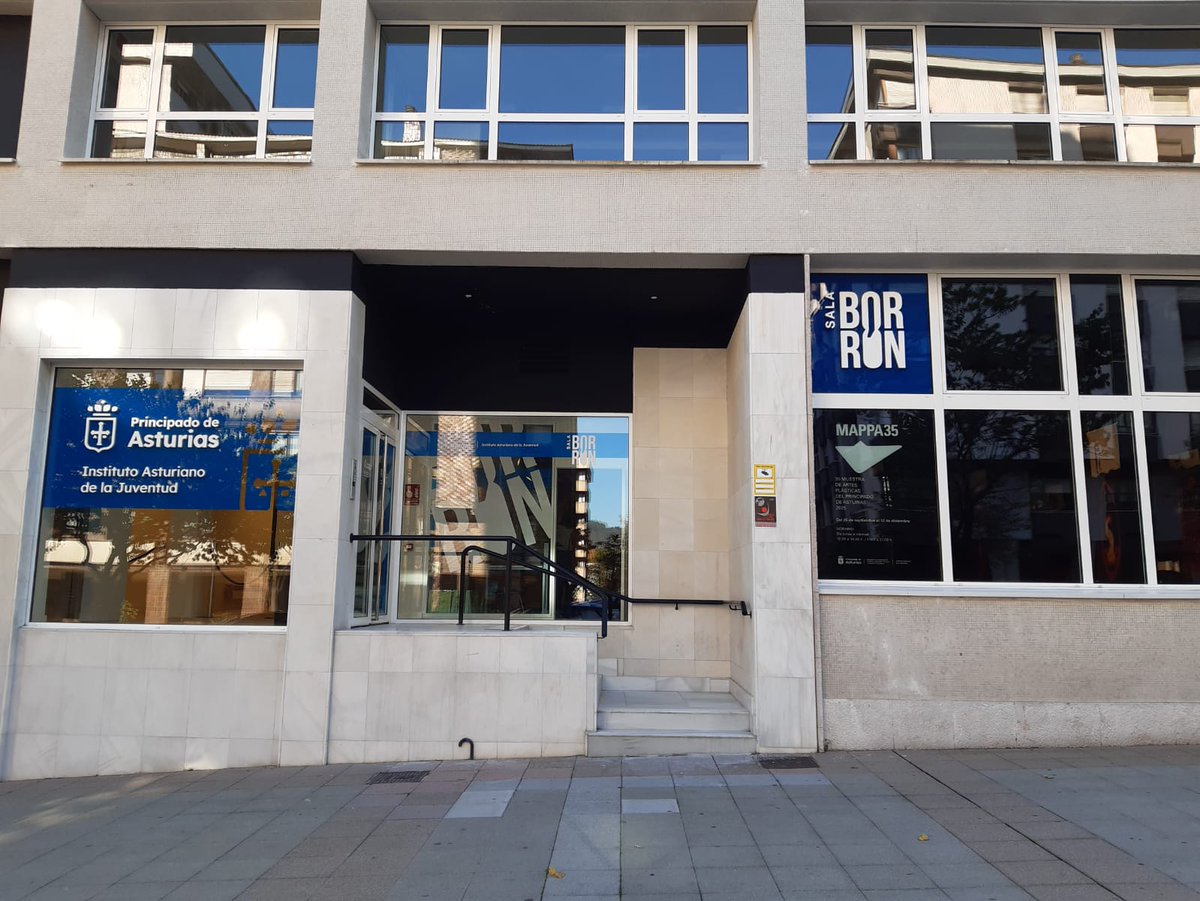 👉Rueda de prensa por inauguración de la nueva sede de nuestra Sala Borrón, espacio expositivo del Instituto Asturiano de la Juventud en Oviedo  que promueve obras de artistas jóvenes y emergentes.
🏦El nuevo espacio se encuentra  en la C/ Leopoldo Calvo Sotelo, n° 5, en Oviedo.