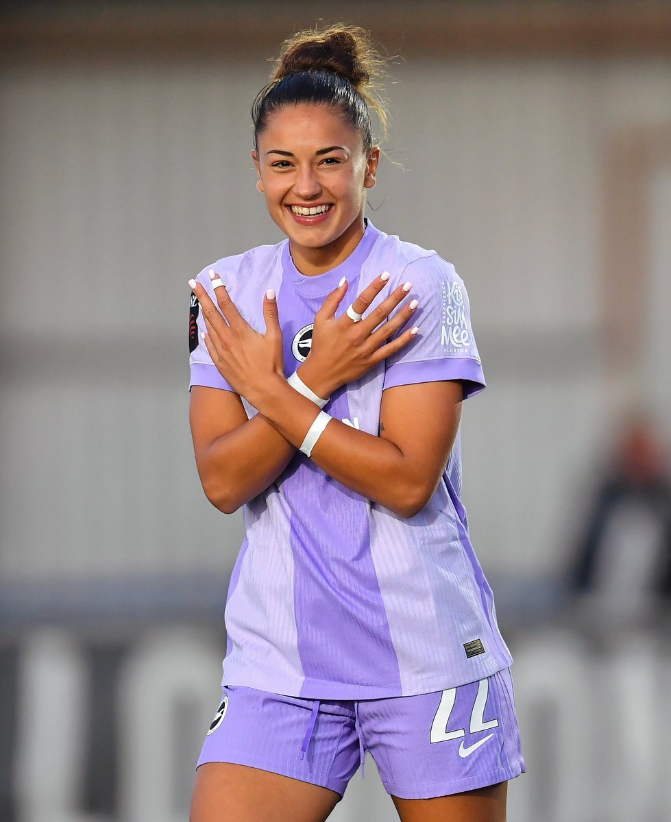 Carla Camacho tweet media