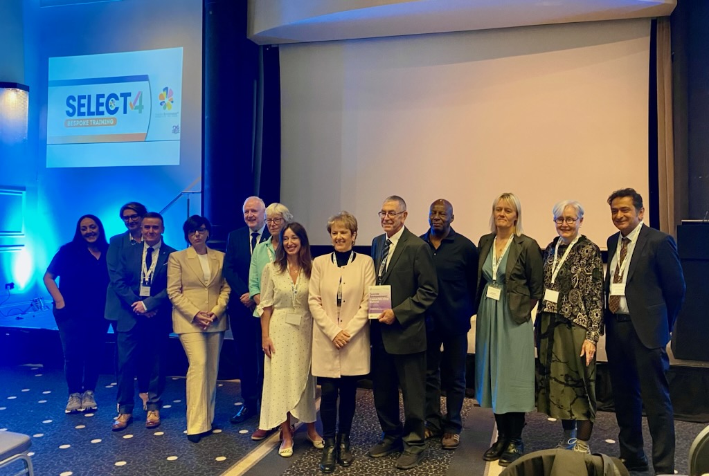 Colleagues from <a href="/NCISH_UK/">NCISH</a> and <a href="/mashproject/">MaSH</a> are at the suicide bereavement conference today #sbukconf25