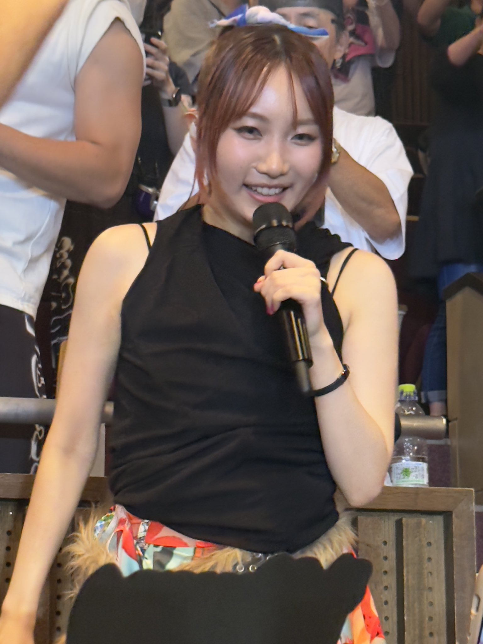 YOASOBI のロンドン公演で、Ikuraちゃんが着ていたTシャツ　現地販売！ YOASOBI のロンドン公演で、Ikuraちゃんが着ていたTシャツ 現地