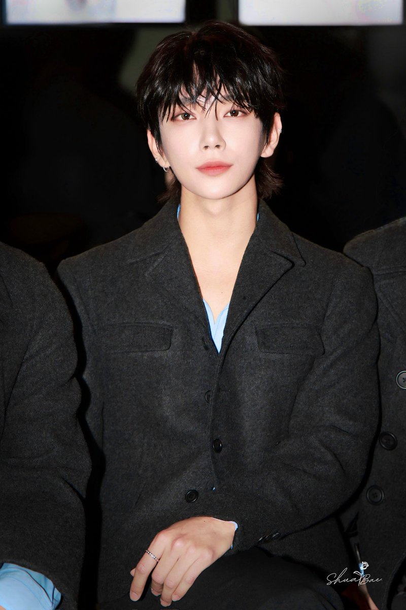 𝟐𝟎𝟐𝟓.𝟎𝟗.𝟐𝟒
𝑶𝑵𝑰𝑻𝑺𝑼𝑲𝑨 𝑻𝑰𝑮𝑬𝑹 𝑴𝑭𝑾 

#SEVENTEEN #세븐틴 #JOSHUA #조슈아 #ジョシュア #JOSHUAxOnitsukaTiger #OnitsukaTigerSS26 #MilanFashionWeek
<a href="/pledis_17/">세븐틴(SEVENTEEN)</a> @Onitsukatiger