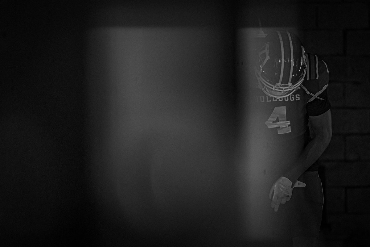 TheRealJoshMAC's tweet photo. Pregame monochrome 

#BarkLouder ✖️ #HBTD https://t.co/xnI1Ev8Y9h