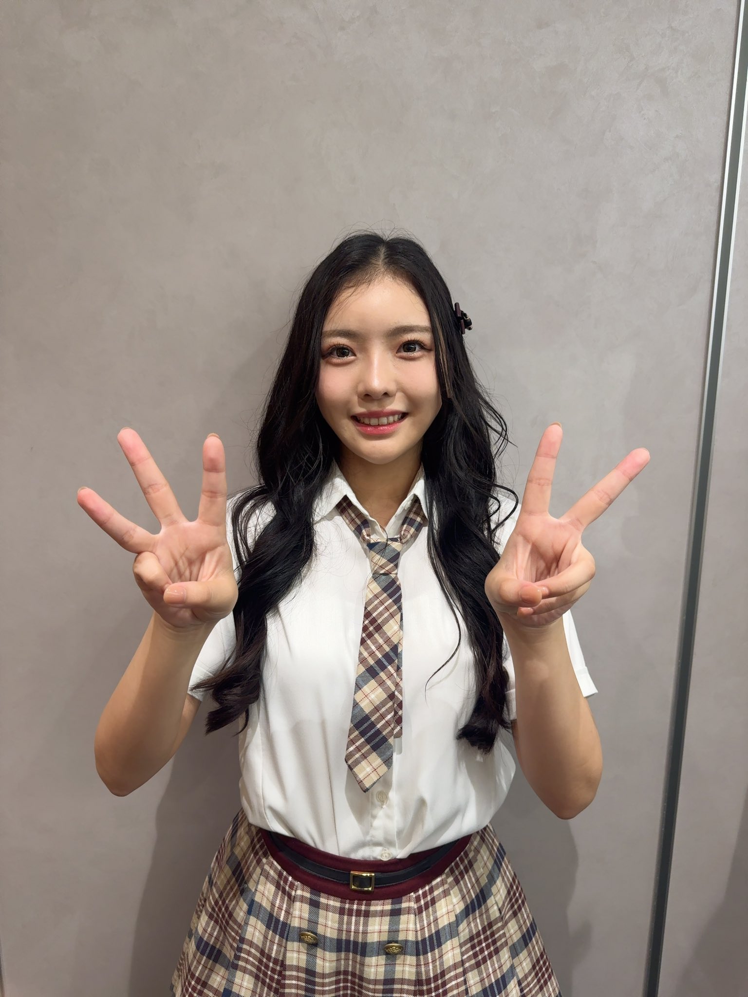 NMB48 三鴨くるみ 直筆生写真 NMB48 三鴨くるみ 直筆サイン入り 生写真 NMB48 三鴨くるみ 直筆