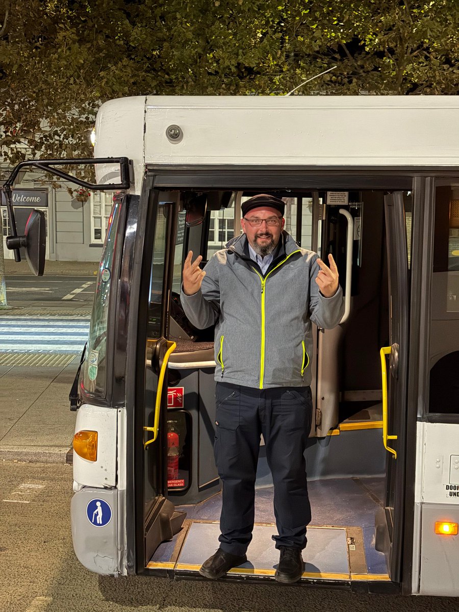 bear_pause's tweet image. Good morning Ipswich! 3 nights of last bus replacement to Norwich, keeping me in high spirits as always.