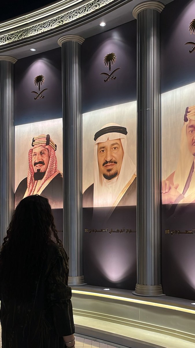 23 سبتمبر 2025 م 💚🌴
#اليوم_الوطني_عزنا_بطبعنا