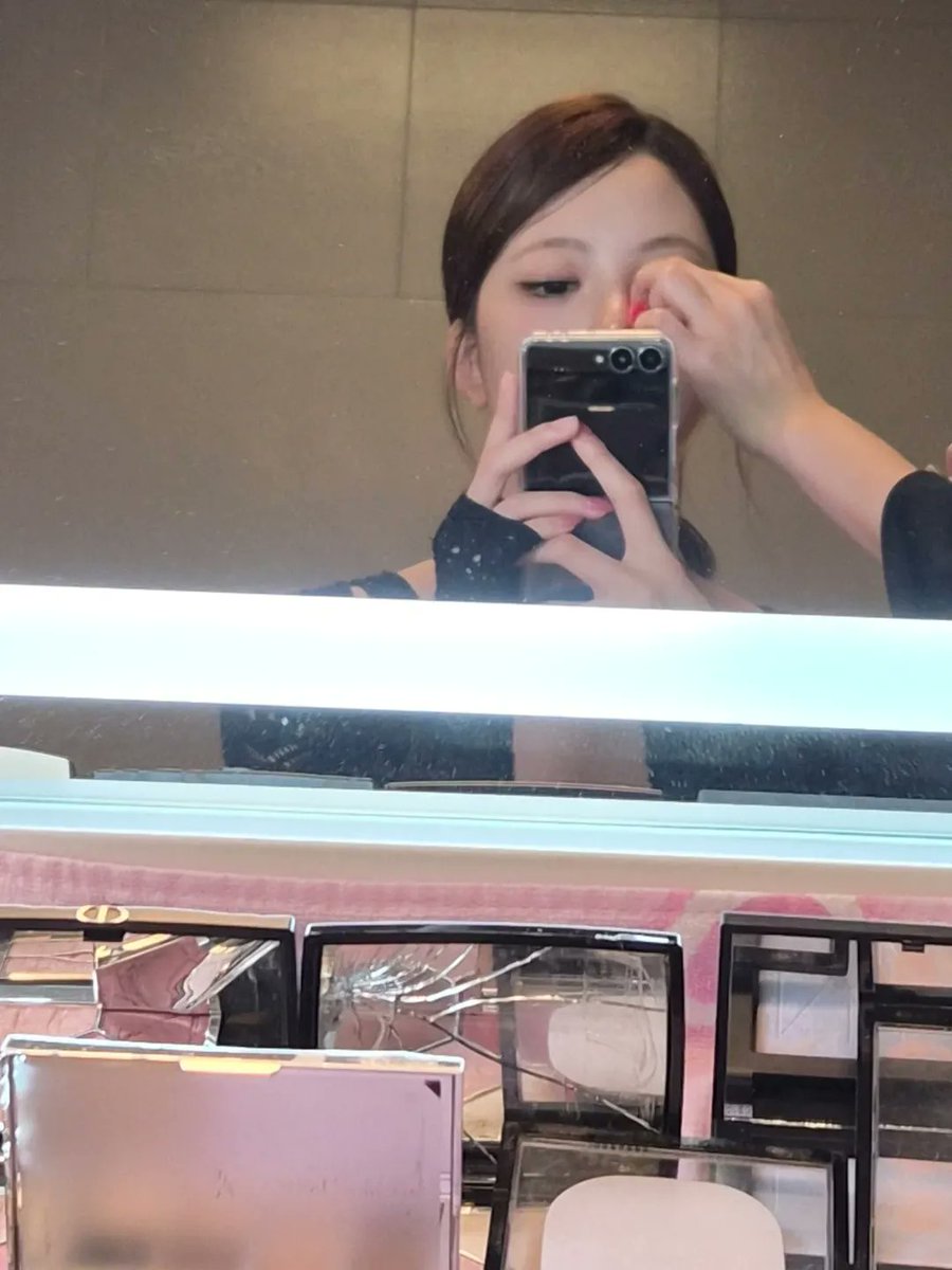 eunchae tweet media