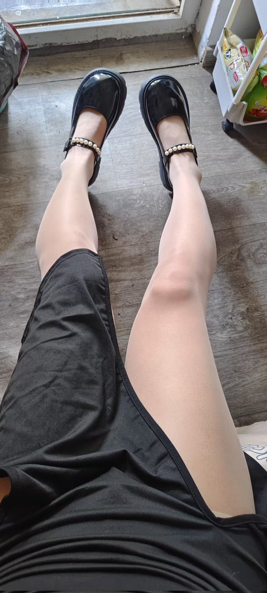 Somous626's tweet photo. 露露腿子 #男の娘ᅠ https://t.co/iMqwKhs0MF