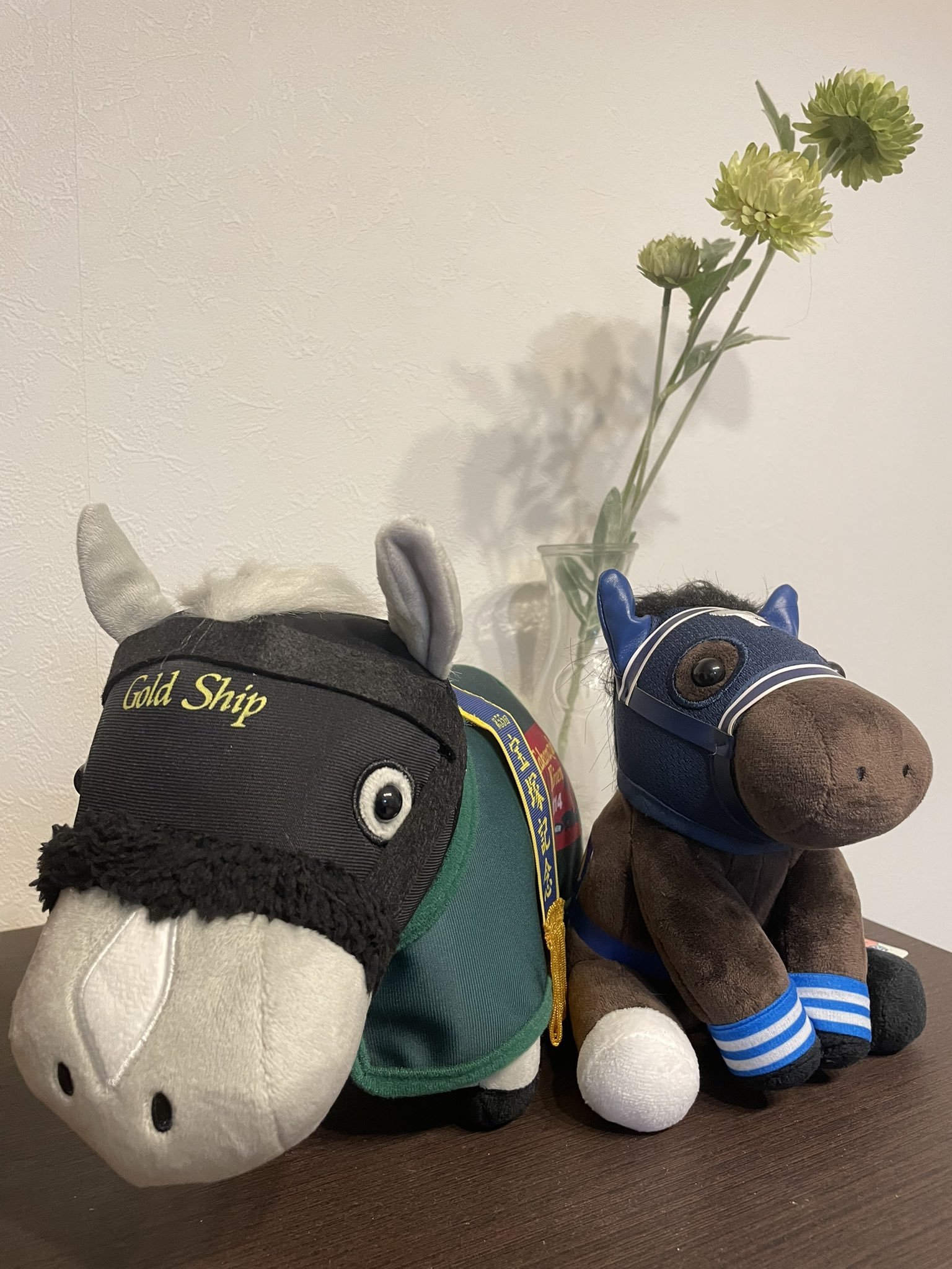 アイドルホース - Search / X