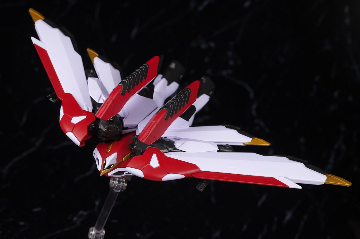 hacchaka999's tweet image. ROBOT魂 フェニックスガンダム レビュー
hacchaka.net/archives/52125…
#ROBOT魂