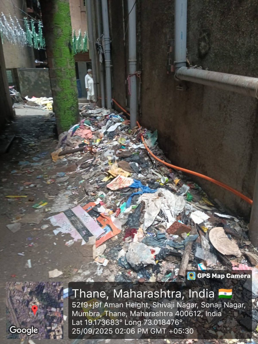 SultanK3000's tweet photo. Ward no .32 .
Rishikesh A wing opposite raees baug supariwala hall chhatrapati shivaji nagar Mumbra . Kya Log bimari se marne ke liye Tax or Vote dene hai? 
@TMCaTweetAway @SIOMumbra @ThaneCollector https://t.co/7qdd1Gn1xa