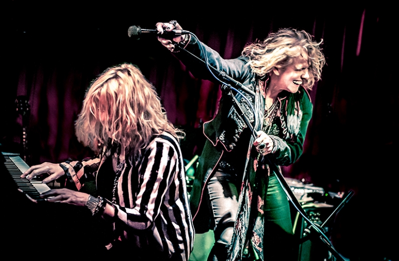 ⚡️THIS SAT AT TFR ⚡️

<a href="/NeverTheBride/">Never The Bride</a> 
£22.50adv | 8.00PM
tinyurl.com/bdfamrsx

Tours with Roger Daltrey and Paul Rogers, NTB come to TFR for a special intimate performance and just a few tickets remaining...Dont sleep on this!

One of the best live bands in Britain
-BBC Radio2