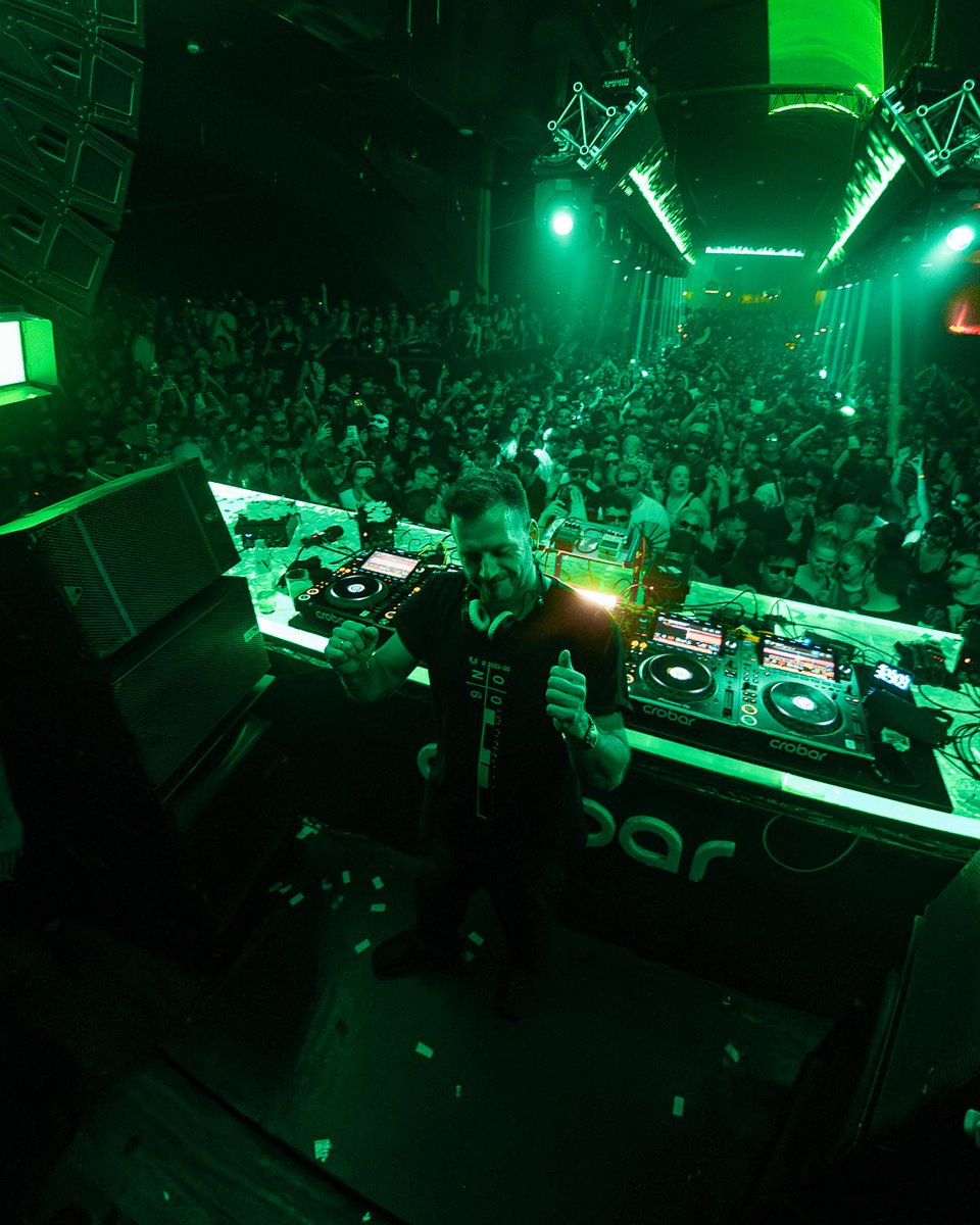 ninetozeromusic's tweet image. Five months ago, we celebrated the release of Discipline EP with an allnighter at Crobar, Buenos Aires 🇦🇷💚

Who was there with us? 

#NINETOZERO #NTZ #SOLO2 #Argentina #BuenosAires