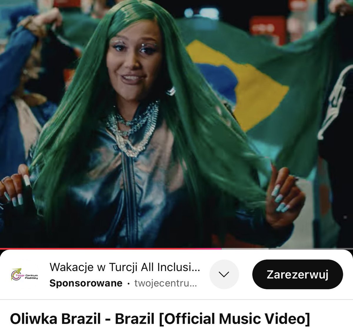 karo45090's tweet photo. Oliwka Brazil wróciła z nowym numerem i zjadła cała rap scenę 2025
Roku , gościnnie w klipie Modelki , Natsu , Huncho 730 #oliwkabrazil #modelkiontop #rappolski https://t.co/DBzAmTjYUy