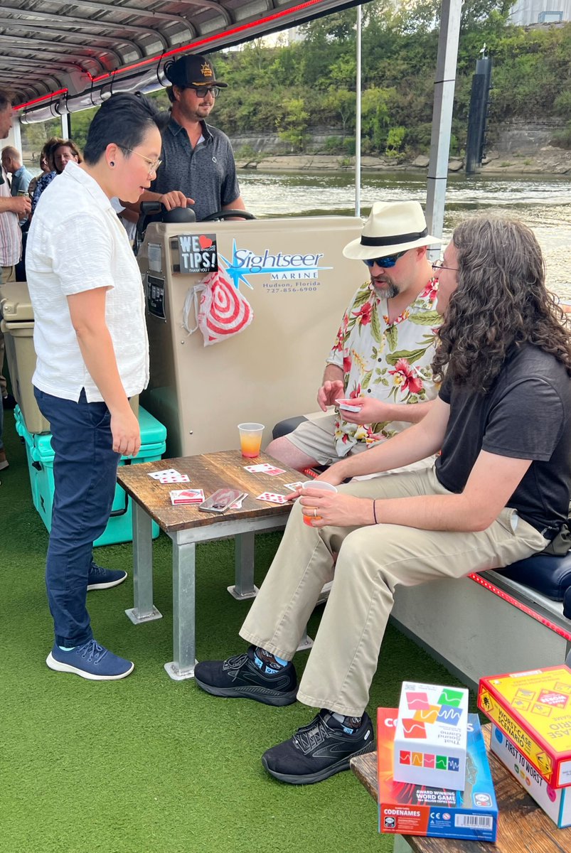 DocTimeLog's tweet image. We just returned from our fall company meeting in Nashville! A few days of brainstorming, planning, and connecting with partners left us energized and inspired. We laughed plenty, ate great food, and spent some time on the water.