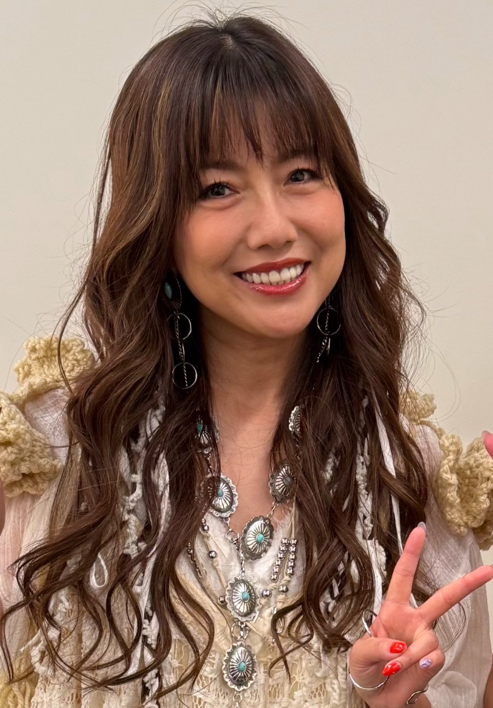 島谷ひとみ　グッズ　生写真　ポストカード 島谷ひとみCD8枚セット - メルカリ