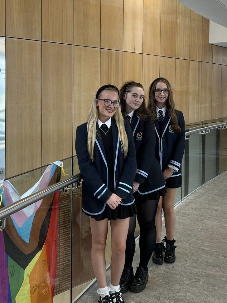 CurranHouseCVHS tweet media