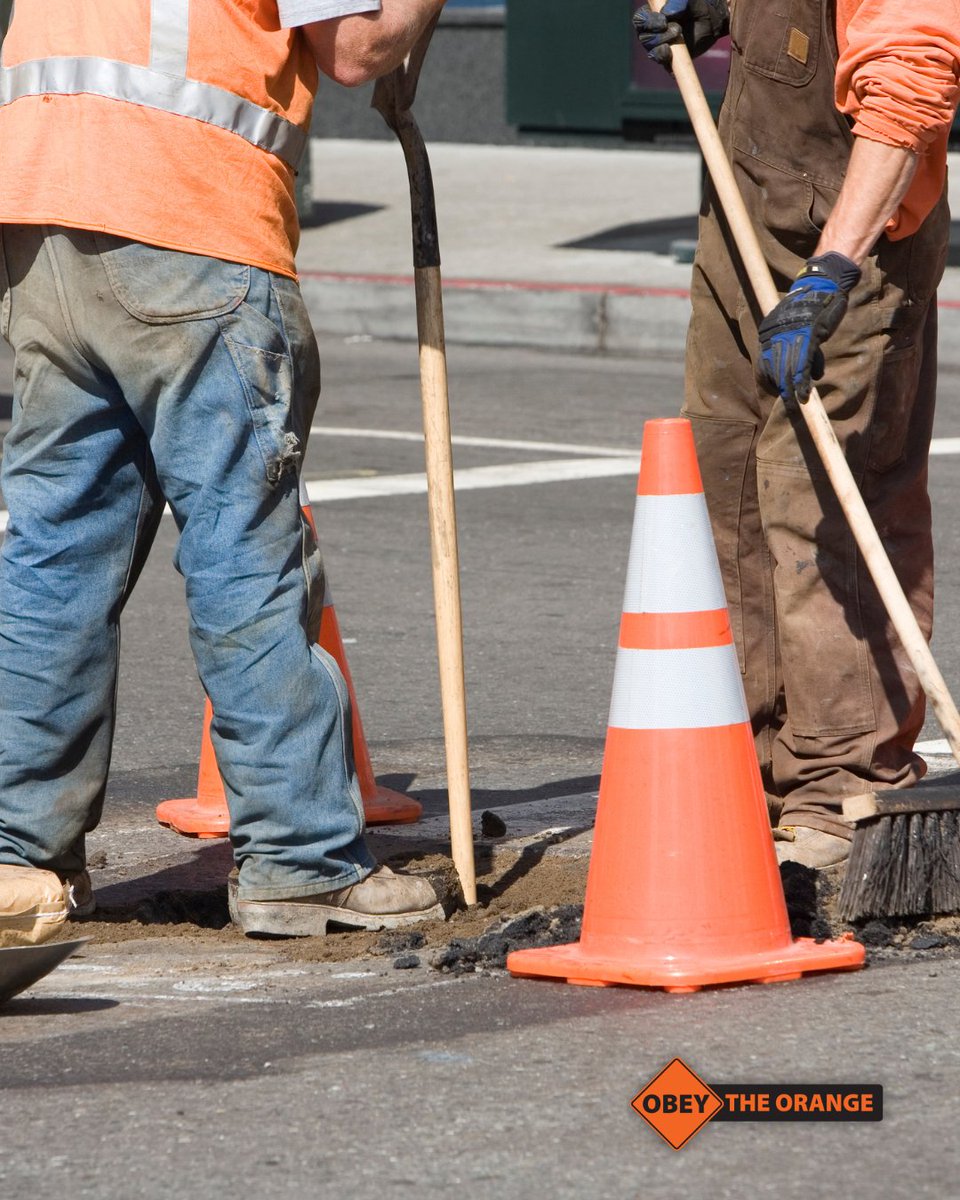 CTWorkZoneSafeT's tweet photo. Your safety is their priority. Every painted line, pothole patching and paving effort is to make sure you get home safe. Stay alert on Connecticut roadways and always #ObeyTheOrange. 

#WorkZoneSafety https://t.co/Kwq4vhg8lp