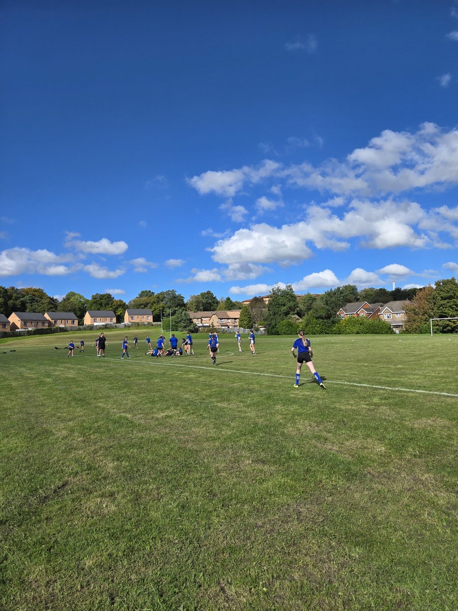 Sarah Lewis tweet media