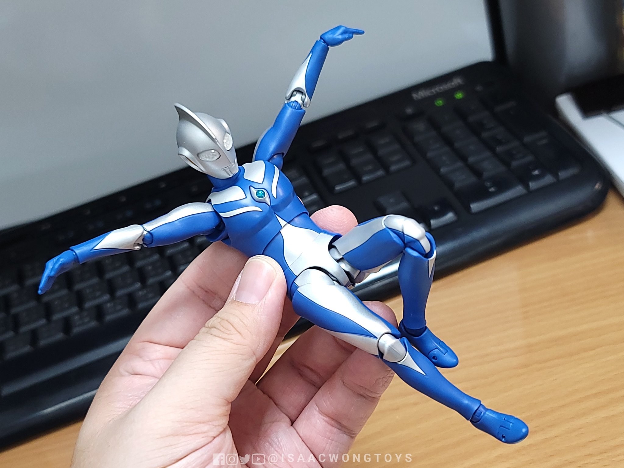 ウルドラマン The P-Bandai S.H.Figuarts Ultraman Z Original (Special Color