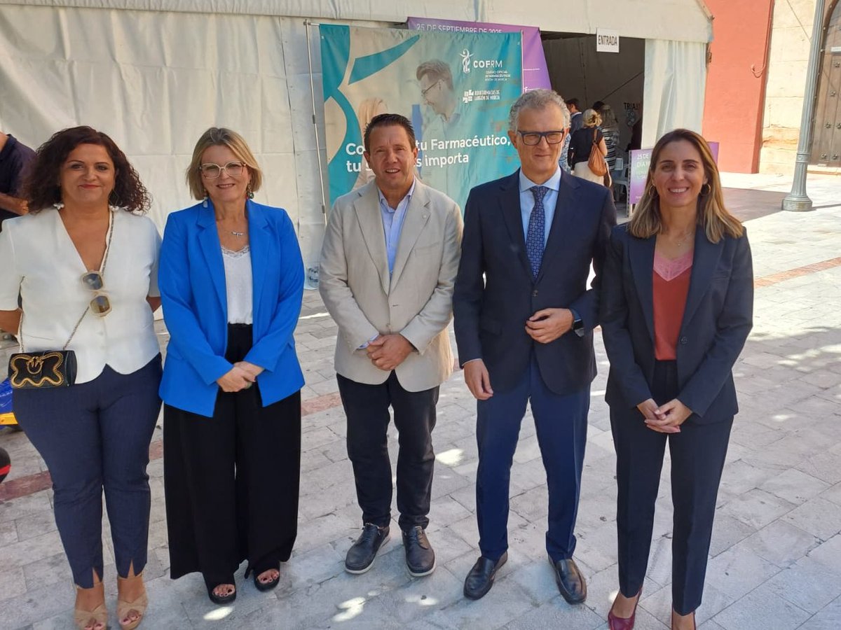 ✅Asistimos en Mula a los actos con motivo del #DíaMundialDelFarmacéutico, que este año se celebra bajo el lema: “Piensa en #salud, piensa en #farmacia”.

💊 El 99,5 % de las #recetas médicas en la Región ya se emiten electrónicamente

🖥️ La receta electrónica se ampliará a