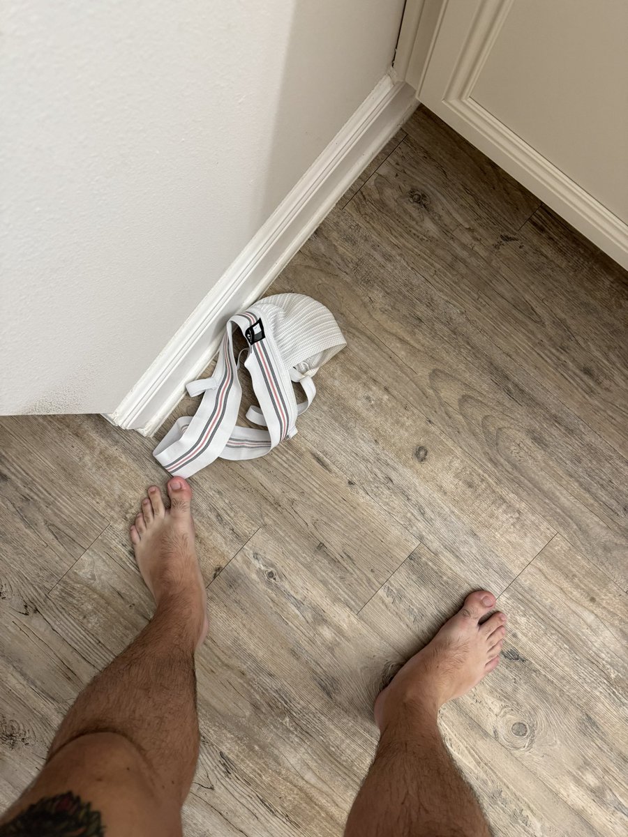 My dirty sweaty #jockstrap fresh off my nuts. Who wants a whiff?