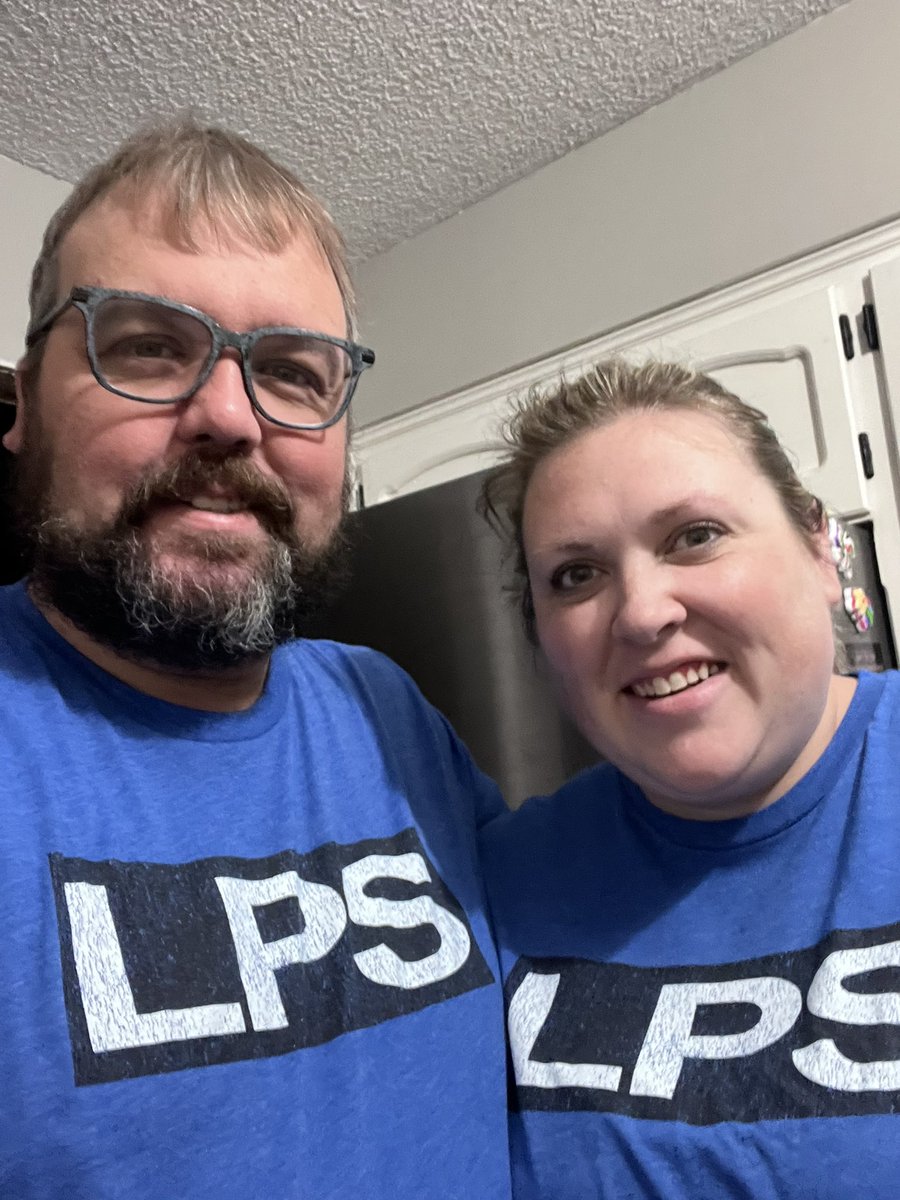 EPiCPoskey's tweet photo. #LPSisTheBest! We both love working for Liberty and love the fact that our children receive the very best education from @EpicElementary and @Liberty_ECC! #lpsleads https://t.co/PiEwLUhEoJ