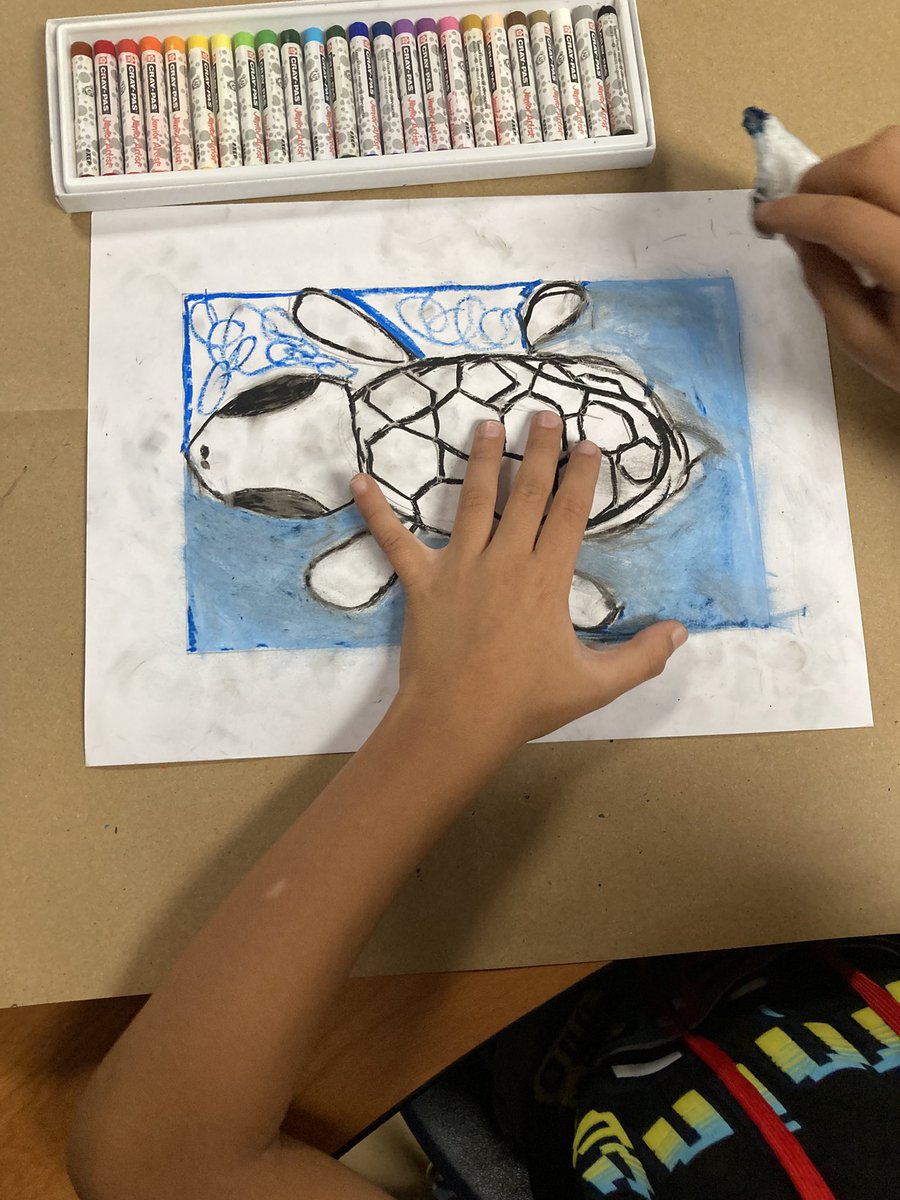 LearnInnoDept's tweet photo. Under the Sea is the theme at Fall Intersession! Students learning about the importance of protecting our oceans while engaging in creativity! @Supt_SBUSD @SBUSD_NEWS https://t.co/MMem6A9Nui