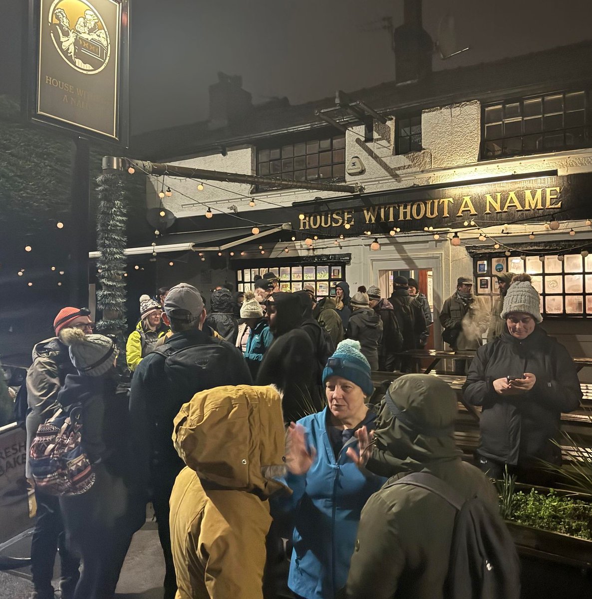 📢 𝗪𝗘𝗗𝗡𝗘𝗦𝗗𝗔𝗬 𝟏𝙨𝙩 𝙊𝙘𝙩𝙤𝙗𝙚𝙧 𝟮𝟬𝟮𝟱 - 𝙅𝙪𝙢𝙗𝙡𝙚𝙨 𝙍𝙚𝙨𝙚𝙧𝙫𝙤𝙞𝙧 𝙛𝙧𝙤𝙢 𝙃𝙖𝙧𝙬𝙤𝙤𝙙.

🔔 Book from 18:00 on Sunday via tickettailor.com/events/boltonw…

#groupwalks #WalkingGroup #boltonwalking #westpenninemoors <a href="/HouseWithNoName/">House Without A Name</a>