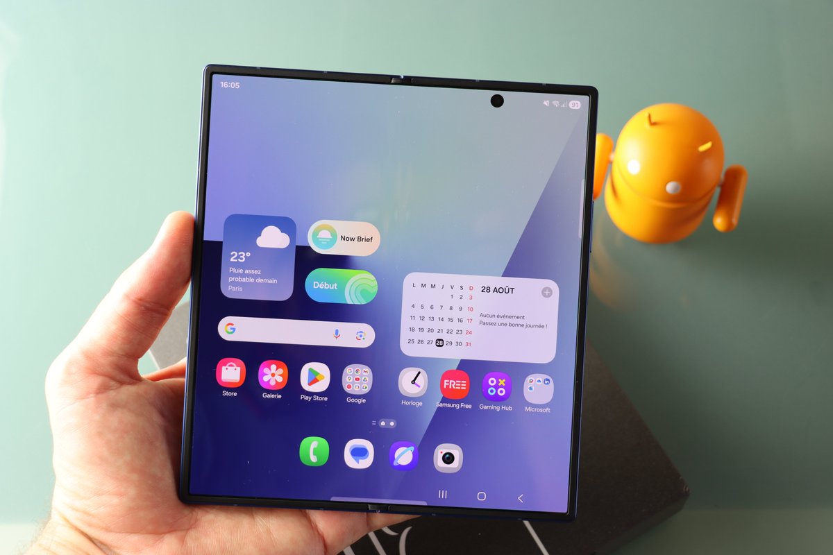 AndroidMT's tweet image. Test du Samsung Galaxy Z Fold7 : la définition même du ultra haut-de-gamme
android-mt.ouest-france.fr/appareil/test-…
#GalaxyZFold7