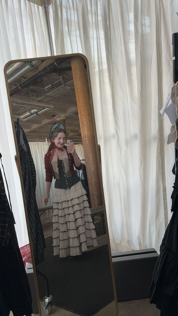 Rebecca Harrison tweet media