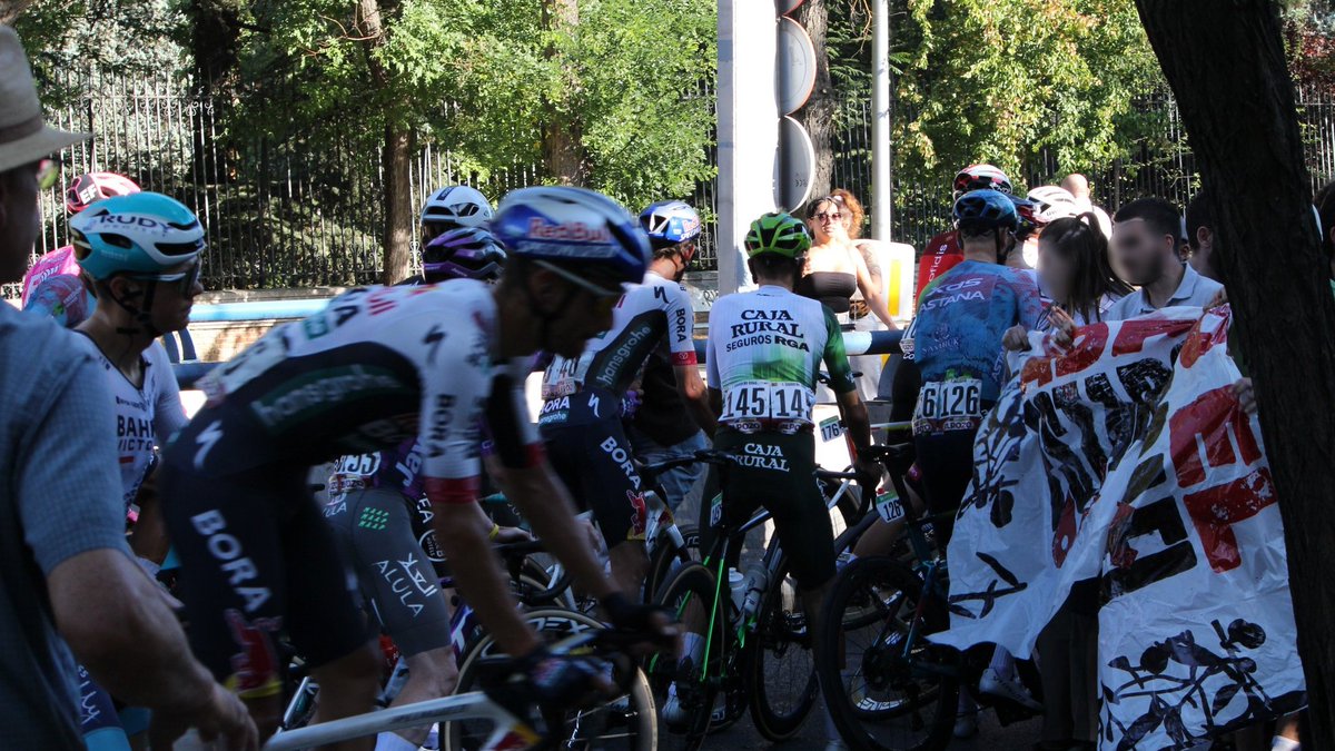 El "Gobierno propalestino" impone multas de hasta 5.000 euros para los manifestantes en La Vuelta

Decenas de personas enfrentan sanciones y denuncian violencia policial tras protestar contra Israel en Galiza, Asturies, Cantabria y Euskal Herria.

➡️diariosocialista.net/2025/09/25/el-…