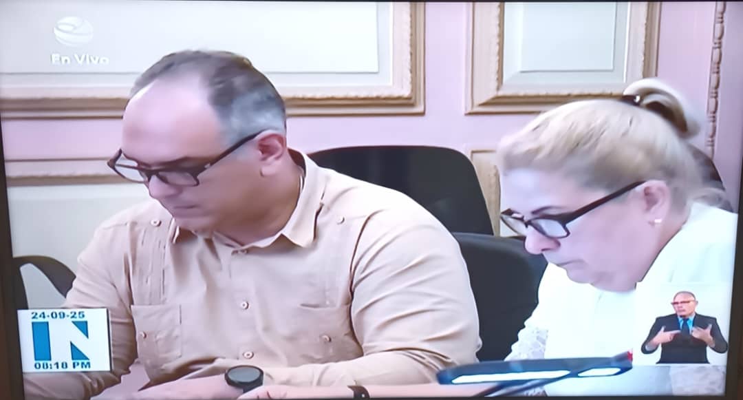 🏢🇨🇺#Cuba | Participé en la rendición de cuenta del <a href="/minalcuba/">Ministerio de la Industria Alimentaria de Cuba</a> ante el Consejo de Estado sobre el cumplimiento de las recomendaciones realizadas durante la alta fiscalización de la <a href="/AsambleaCuba/">Asamblea Nacional Cuba</a>.
Un seguimiento crucial para la producción de alimentos. 
🧵👇