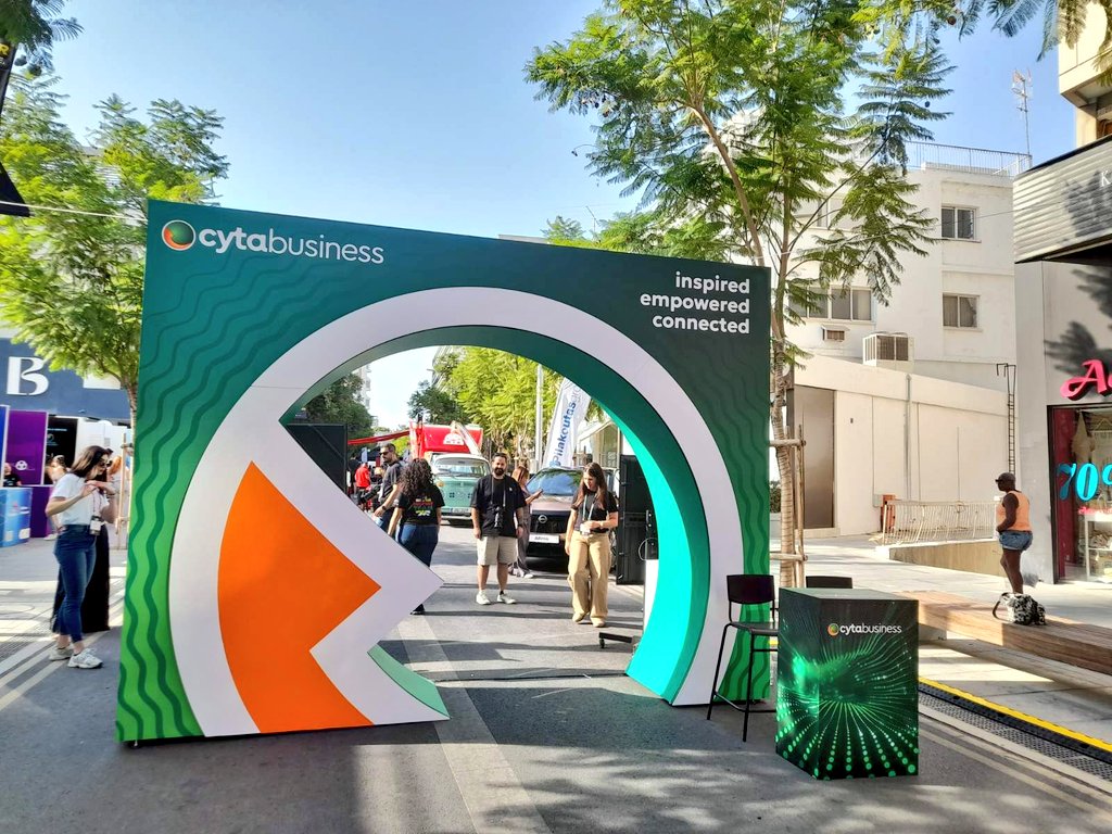 Διαδραστικά εργαστήρια, παρουσιάσεις, συζητήσεις, μουσική και street food στο διήμερο φεστιβάλ επιχειρηματικότητας και καινοτομίας INSPIRE 2025.
Το φεστιβάλ πραγματοποιείται στη Λεωφόρο Μακαρίου στη Λευκωσία μεταξύ 25-26 Σεπτεμβρίου και διοργανώνεται από την <a href="/imhbusiness/">IMH</a> με την