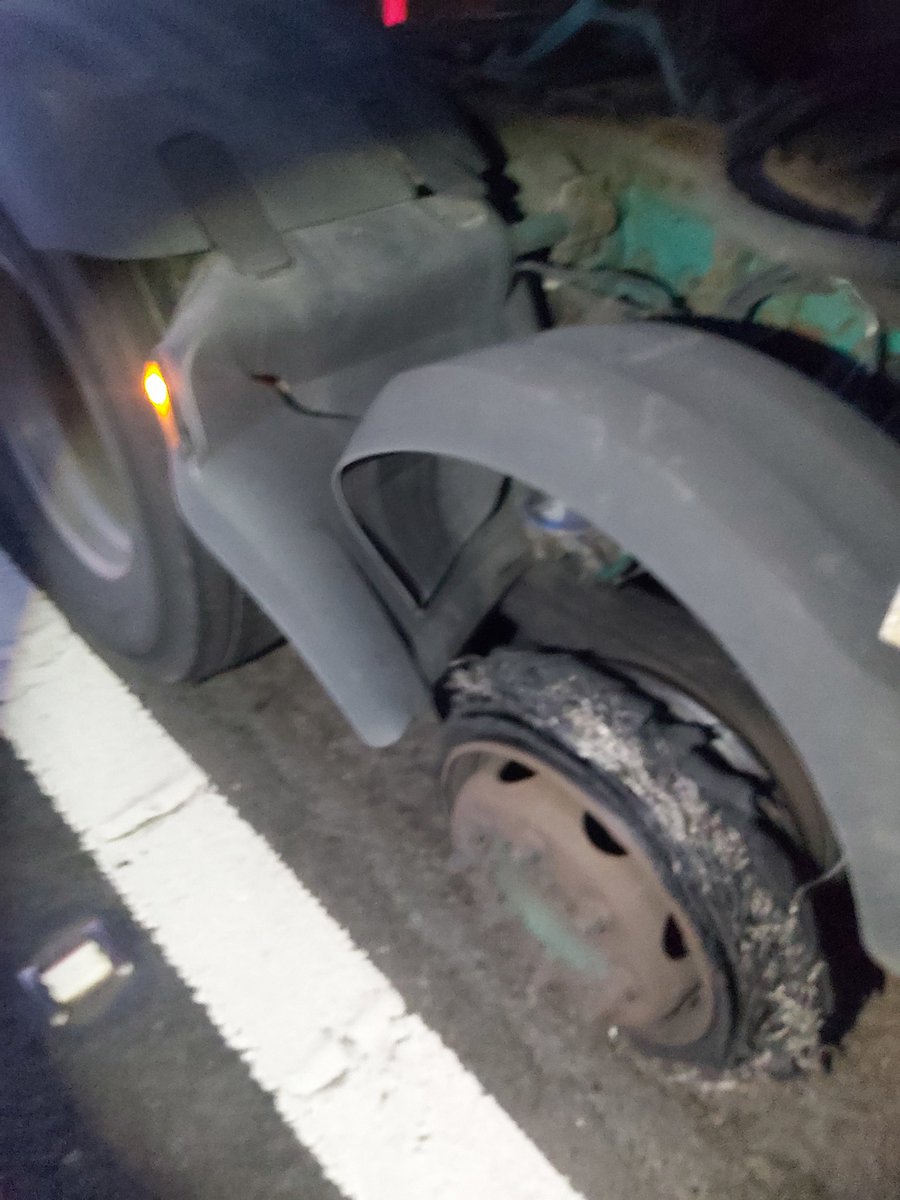 Well that wasn't on the cards this morning 🙄. 3 hours  egocentric I was mobile again, which then meant a 2 hour wait when I got to my delivery as another truck was on the bay tipping