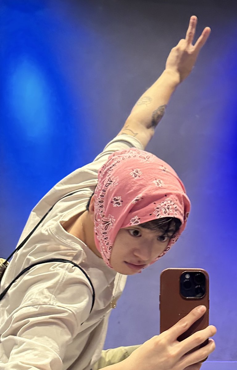 Feeldog / 필독 tweet media