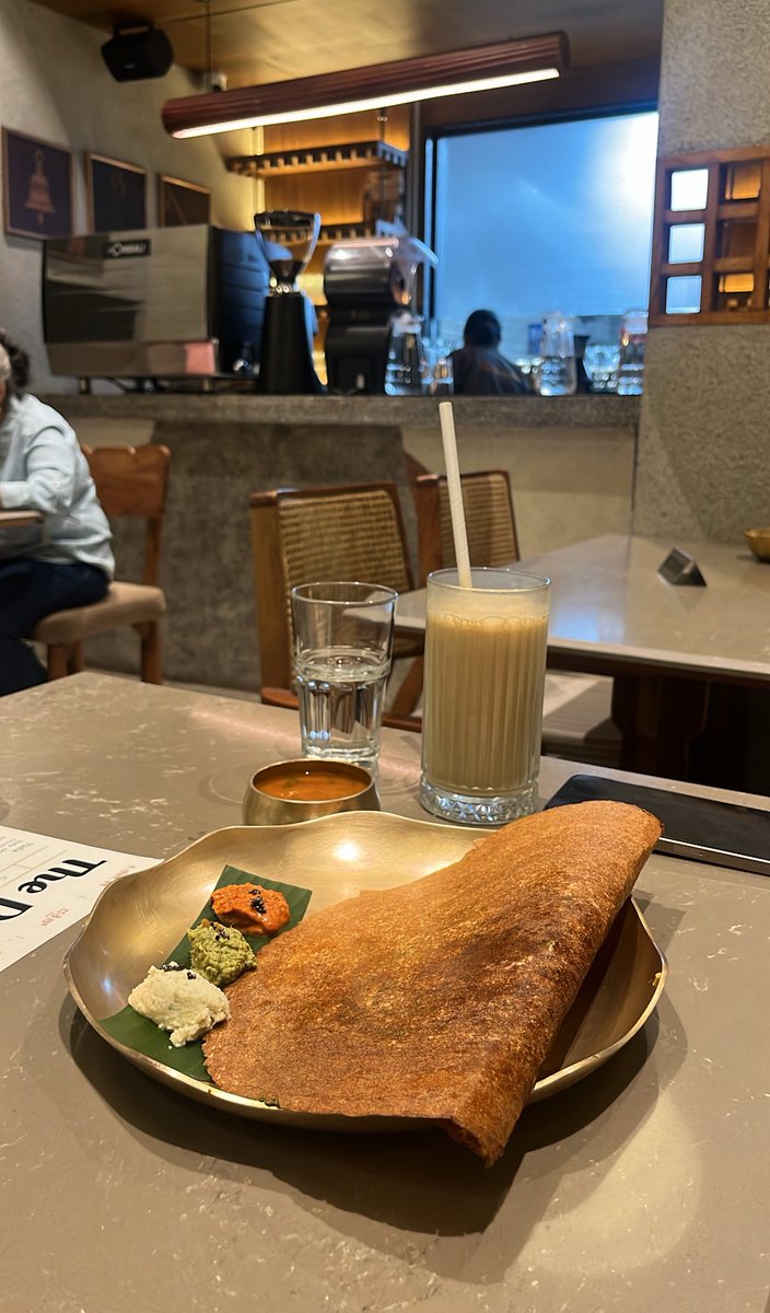 ShivrattanDhil1's tweet image. If you’re in Chandigarh or planning a visit, and craving authentic South Indian food, head to Dakshin Café, Sector 19. 
Don’t miss their Paneer Bhurji Dosa it’s absolutely amazing! After this, you won’t feel like going back to Sagar Ratna again! 😍