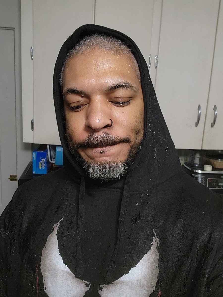 Good morning. It's been raining since last night. But decided to really come down while I was walking the dogs this morning.🤣 I hope you all have a wonderful day today. 😎👋🏾♥️