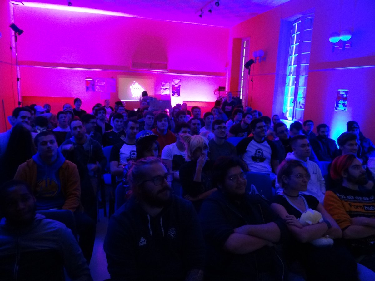 🔶WORLDS 2025🔷

En 2019, on a rempli une salle de plus de 100 fans de League of Legends pour vivre la finale des Worlds ensemble. 🥰 

Une nouvelle Viewing Party arrive très bientôt. 🥳

Est-ce que vous serez de la partie ?😜

#Worlds2025 #LeagueOfLegends #axr #axisrevolution