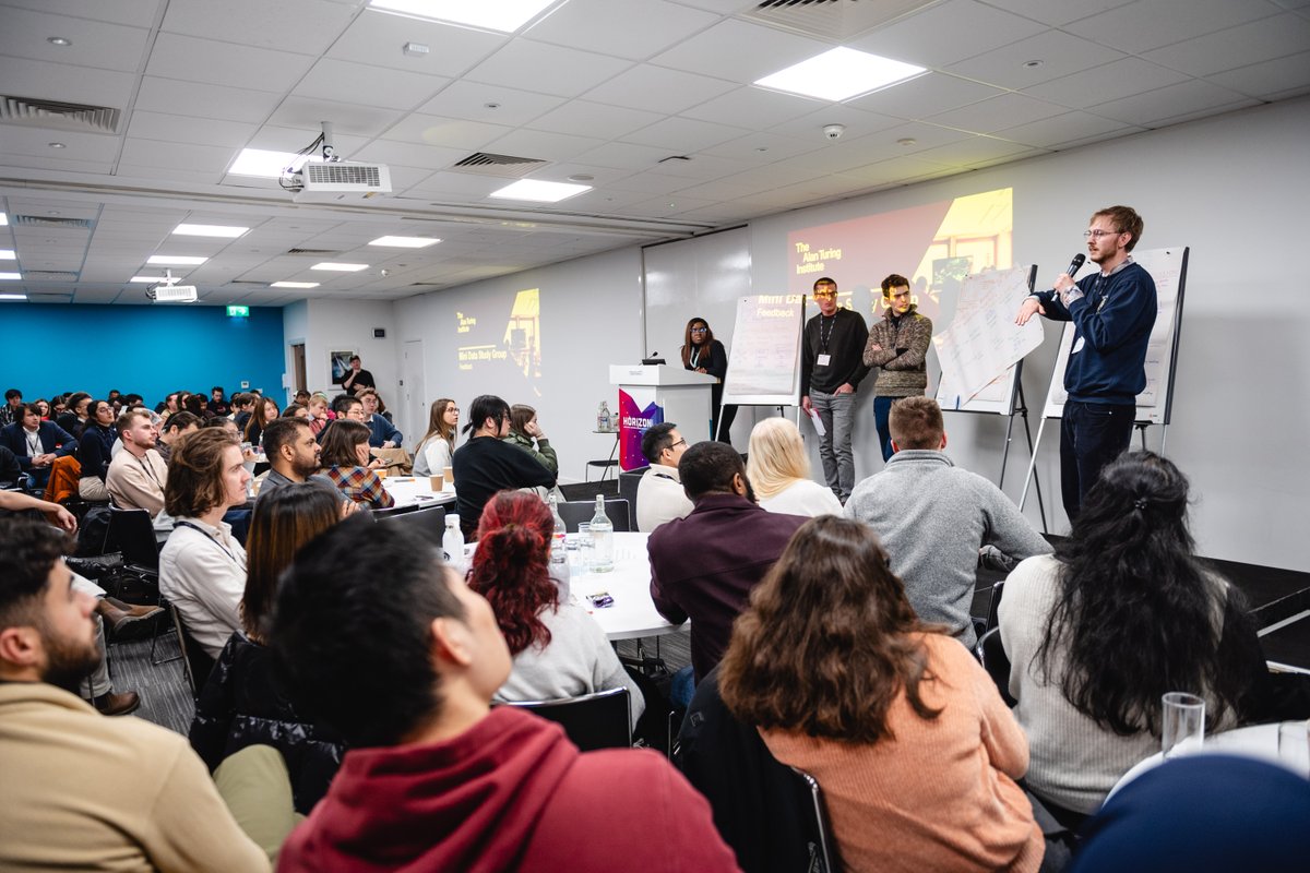 turinginst's tweet image. #TuringConnections PhD Student Presentations &amp;amp; Networking Day

📅24 Oct 2025, 10:00–17:00 📍UCL ➡️Reg by 15 Oct 2025: bit.ly/3IzdFxo

🌟 #DataScience &amp;amp; #AI PhD students: present research, develop skills &amp;amp; connect with peers at this free event.

#PhDNetworking