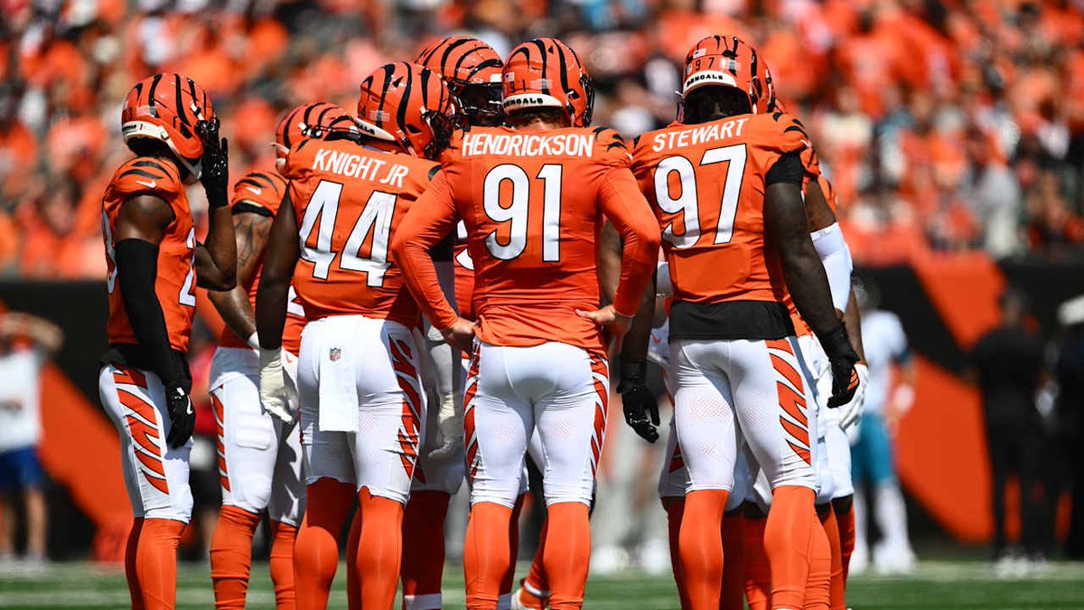 obscure_bengals's tweet photo. It’s okay to still be a fan btw. Lots of takes on here about the season being over is insane after 3 games. The Vikings game was 1 game. I’m still going to root for the Bengals the rest of the year no matter the QB. Some of you haven’t lived through the 90s Bengals and it shows. https://t.co/xoiaNeON5k
