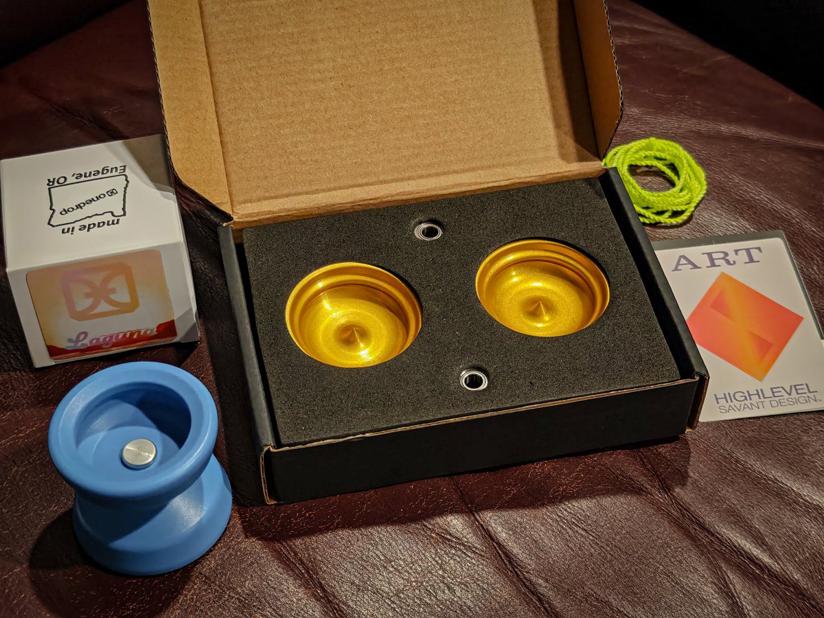 いつ買ったのか覚えてないものを開けていく