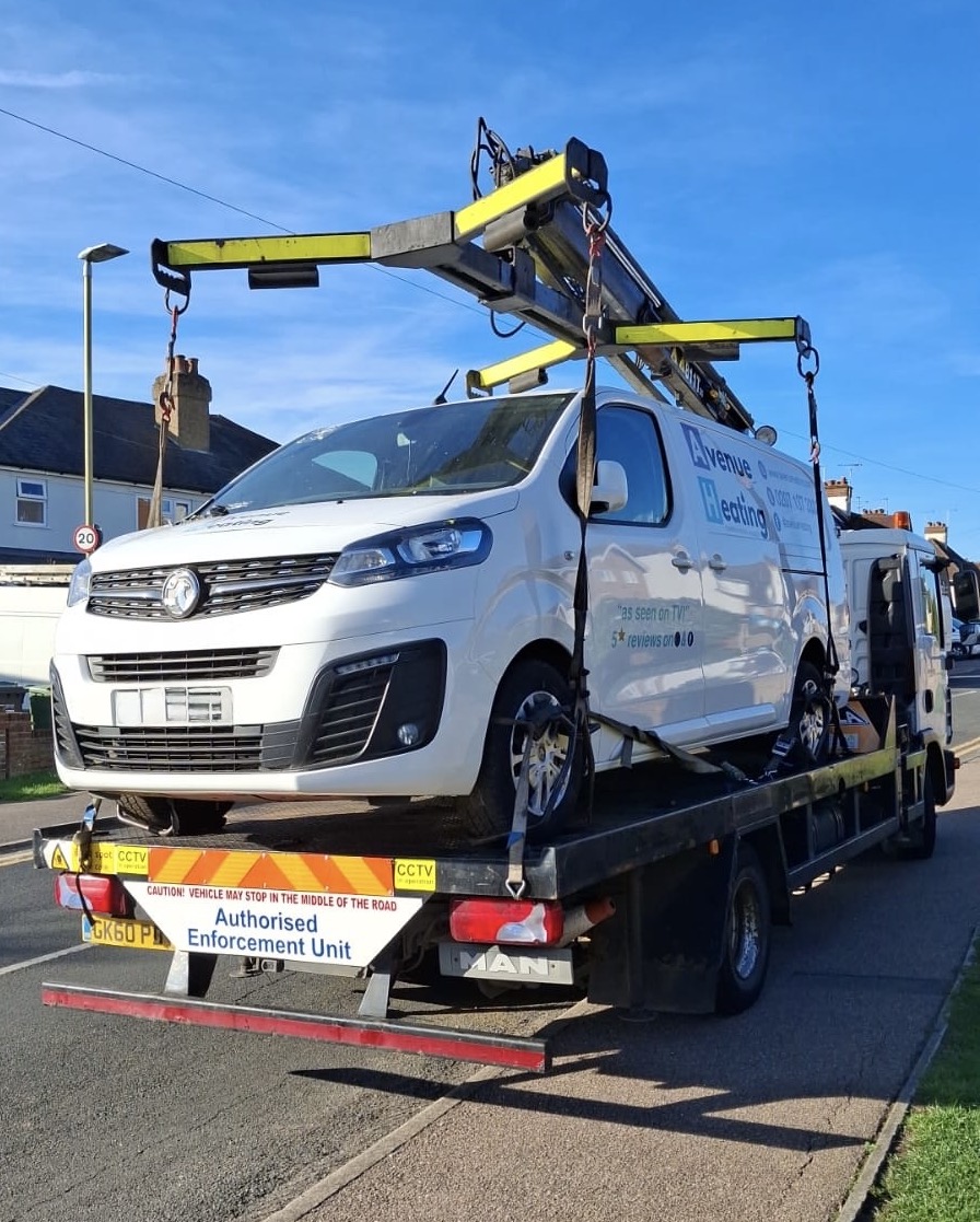 PenhamExcel's tweet image. 🚨 Another one off the streets! 🚨

Penham Excel is proud to work with local authorities and the DVLA to locate and remove untaxed vehicles from our communities. Recently, we removed a van whose owner brazenly claimed, &quot;You won’t lift that.&quot; Guess what? We did. ✅